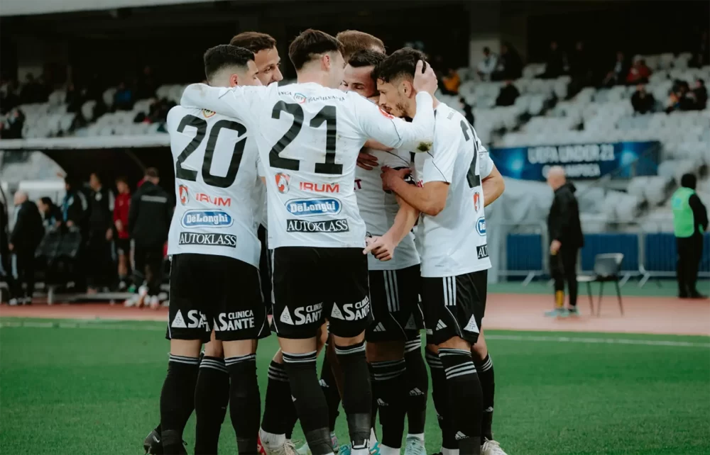 Cota 4 Superliga - pariaza si incaseaza 24 RON