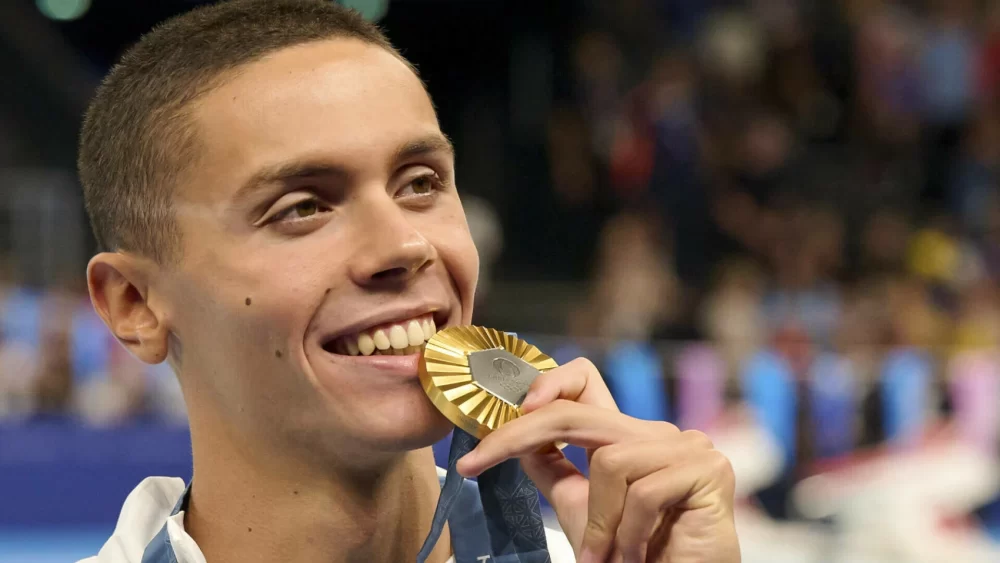 Cote pariuri David Popovici finala 100 metri liber: Poate romanul sa cucereasca un nou aur olimpic?