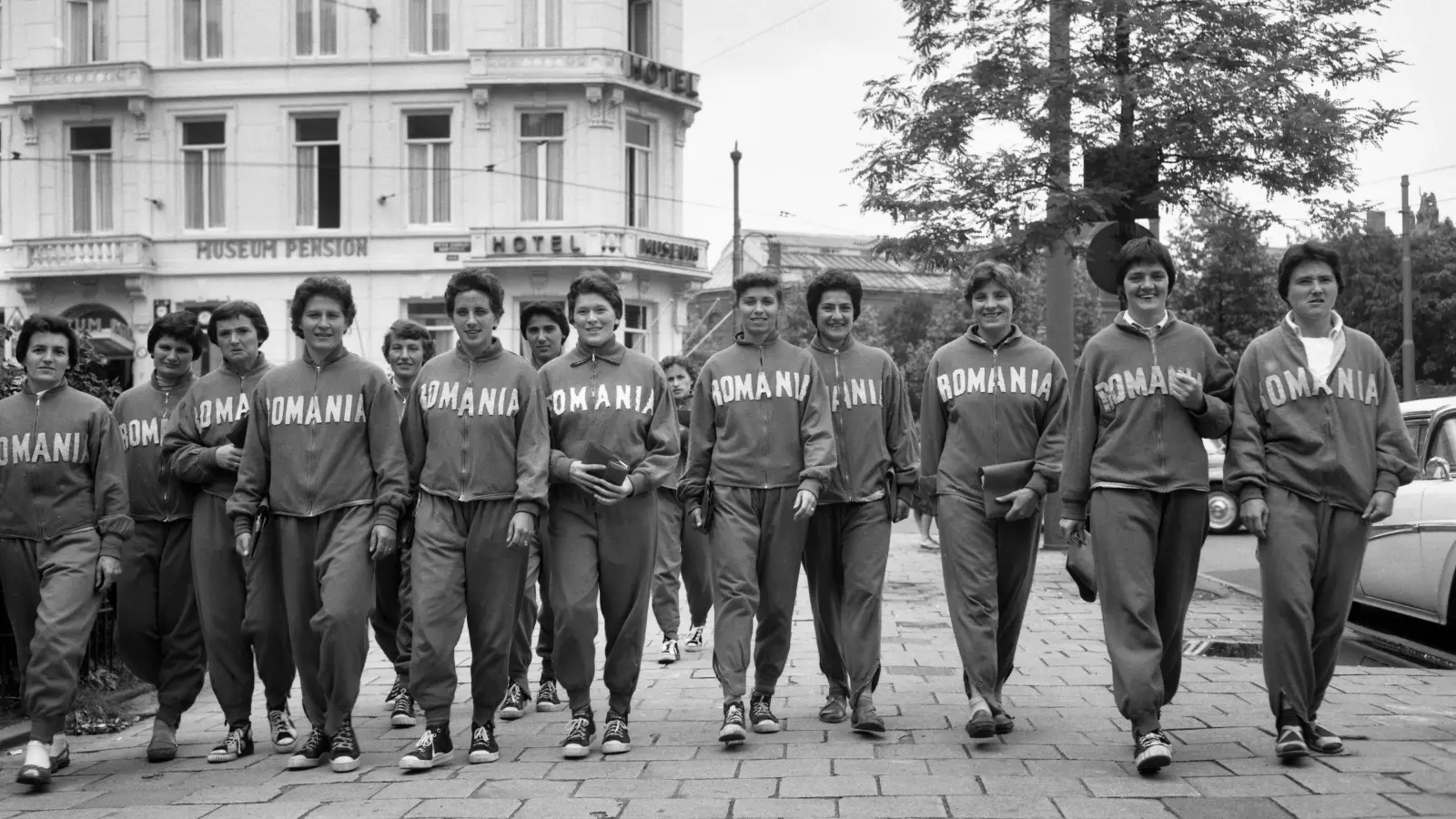 Lotul României, Campionatul Mondial de Handbal Feminin din 1960 (credit: Bilsen, Joop van / Anefo)