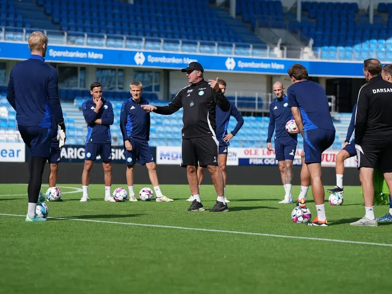 Aalborg vs Silkeborg - Ponturi Superligaen