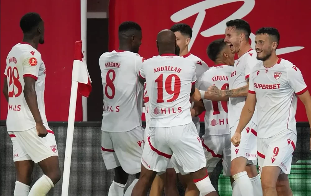 Cota 2 Superliga 2 august - pariaza si incaseaza 25 RON