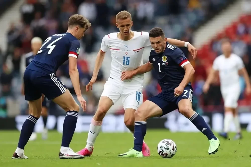 Biletul zilei azi din fotbal la Betano, 19 noiembrie 2024