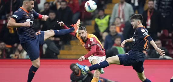 Biletul zilei din fotbal 12.01.2025 – Superpariurile ne aduc o cotă de 6
