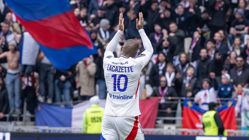 Strasbourg vs Lyon