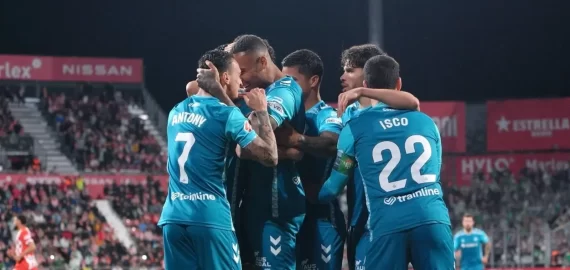 Biletul zilei din fotbal 24.04.2025 – Golurile ne aduc o cotă de 4.50 la Betano