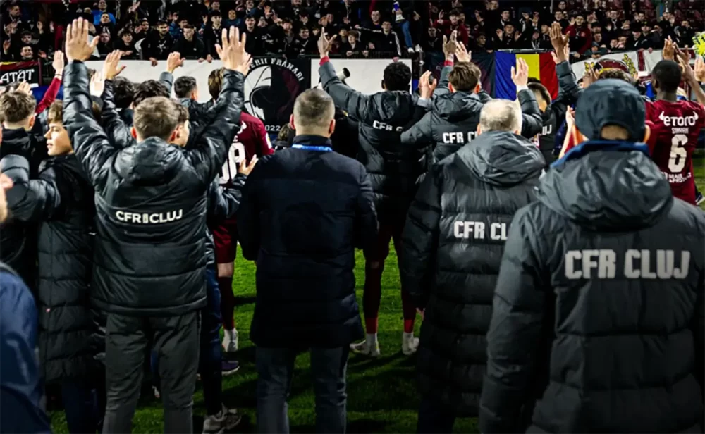 Cine transmite CFR Cluj - Rapid la TV pe 14 aprilie?
