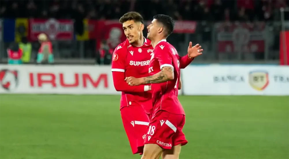 Cine transmite Dinamo - Craiova la TV pe 21 aprilie (21:00)? Finalul turului în play-off-ul Superligii