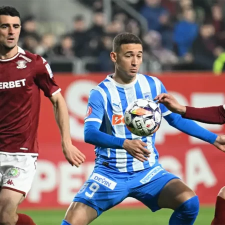 Cine transmite Universitatea Craiova – Rapid la TV pe 2 mai, în play-off-ul Superligii României?