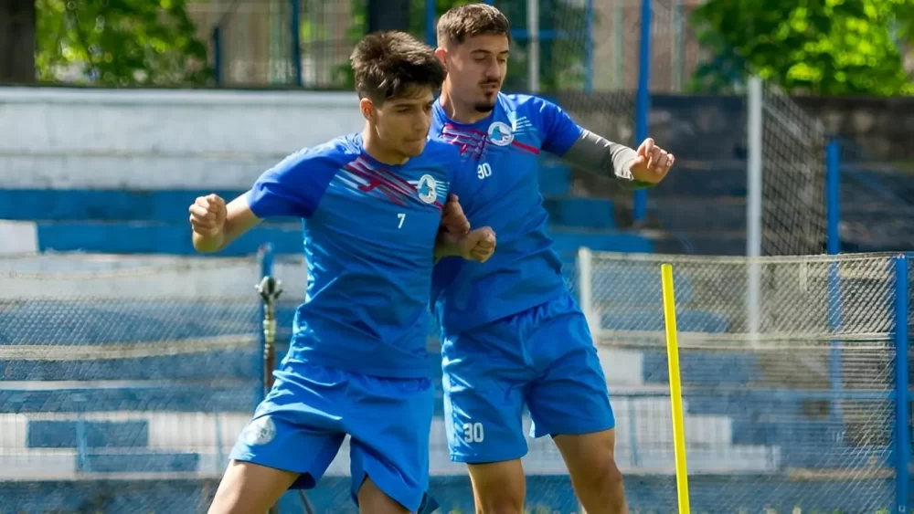 Corvinul vs Dumbravita, 3 mai 2025 - Ponturi Pariuri Liga 2