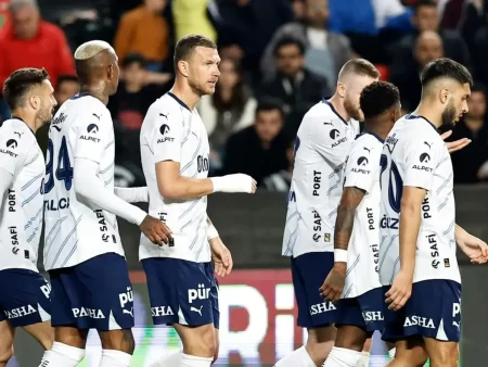 Basaksehir vs Fenerbahce 9 mai 2025 – Mizăm pe un Bet Builder Cota 2 în Super Lig
