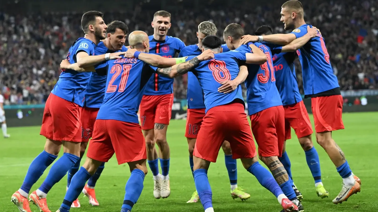 Bilet de weekend din fotbal 10.05.2025 - 8 selecții pentru o cotă de 9.94