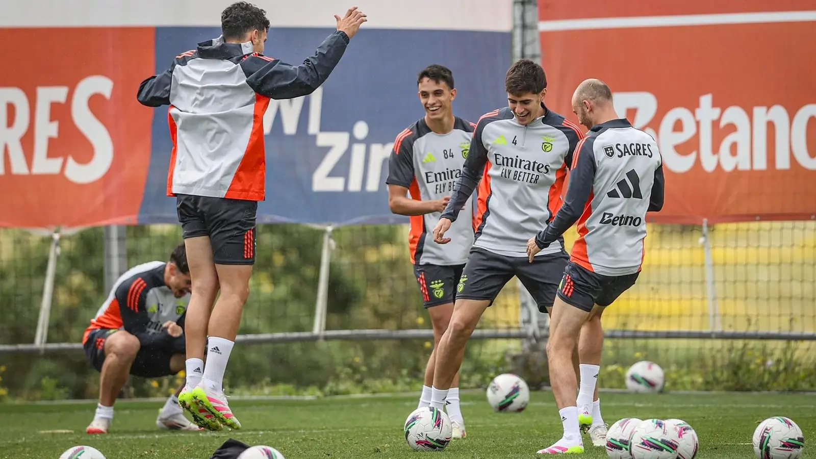 Biletul zilei din fotbal 10.05.2025 - Golurile ne aduc o cotă de 5.42 la Maxbet