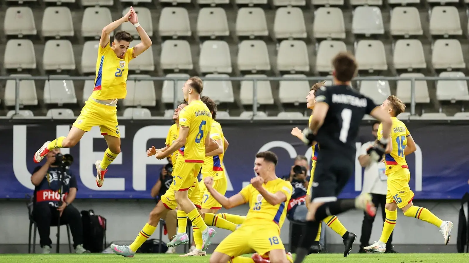 Biletul zilei azi din fotbal la Maxbet 19 iunie 2025 - Duelurile de la EURO U19 în prim-plan!