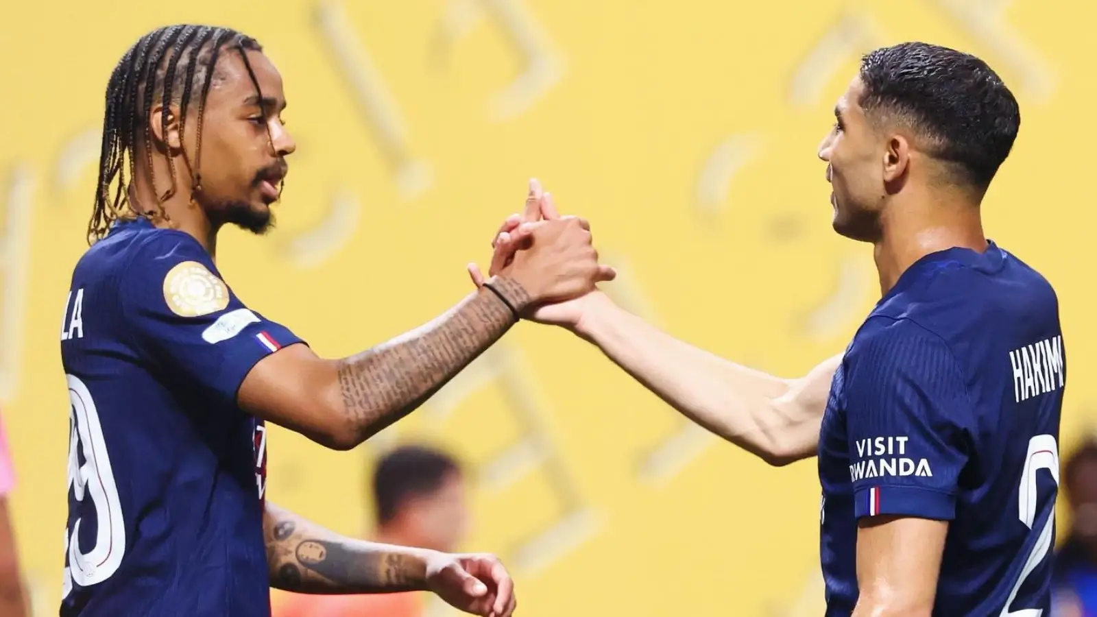 Câte schimbări se fac la fotbal în funcție de competiție