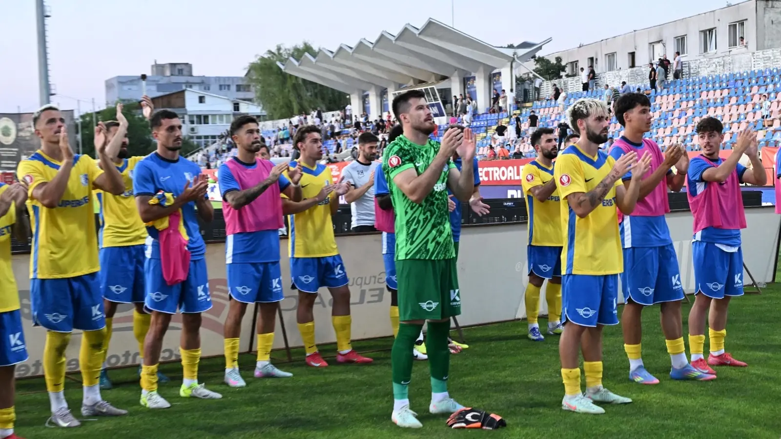 Bilet de weekend din fotbal la Superbet 01.08.2025 - Mergem tare pe o cotă de 112!