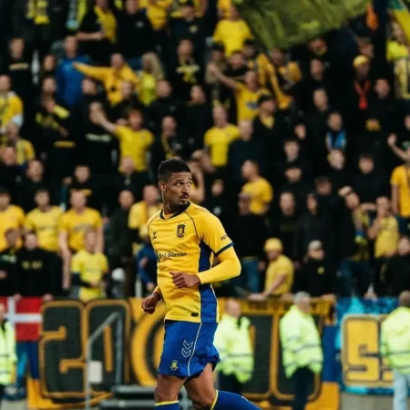 Biletul zilei azi din fotbal 27.07.2025 – 4 pronosticuri clasice pentru o cotă de 5.22 la Betano!