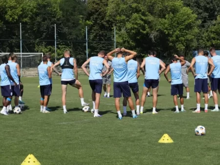 Cine transmite Sarajevo vs Universitatea Craiova la TV, pe 24 iulie, în preliminariile Conference League?