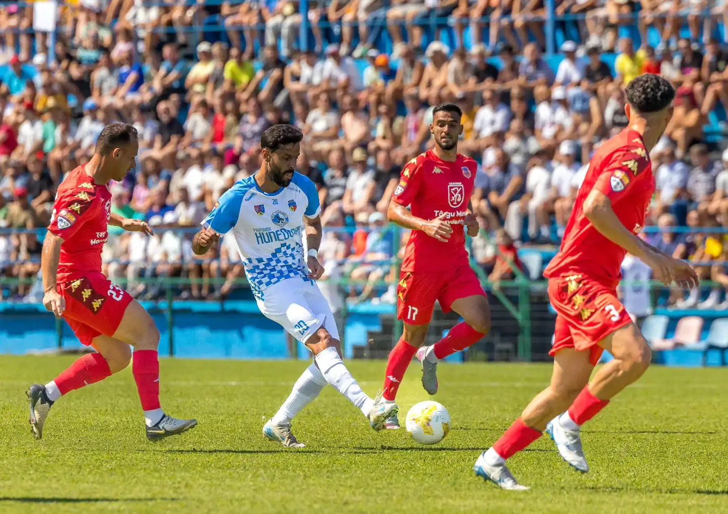 Corvinul Hunedoara vs Chindia Targoviste, 10 august 2025, Ponturi Pariuri Liga 2