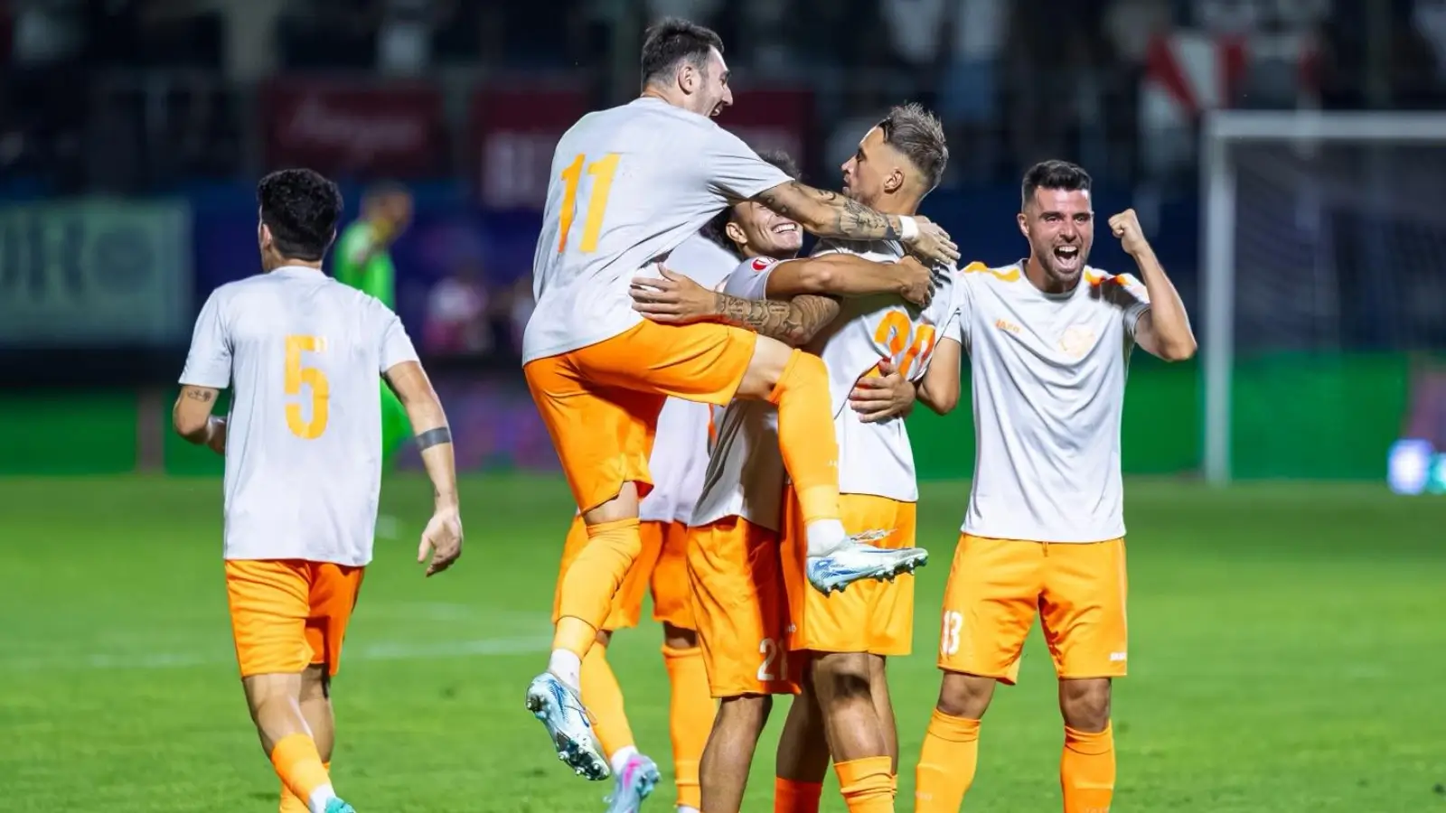 Metaloglobus - Dinamo Câinii s-au chinuit serios la Clinceni