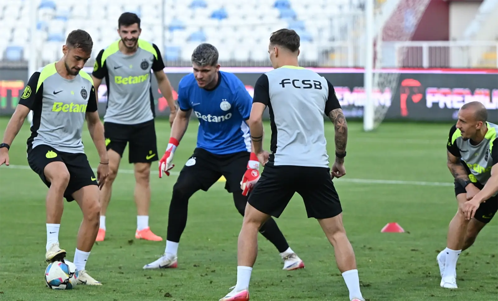 Am pregătit 3 pariuri speciale Rapid - FCSB, cu care dinamizăm derby-ul de pe Arena Națională