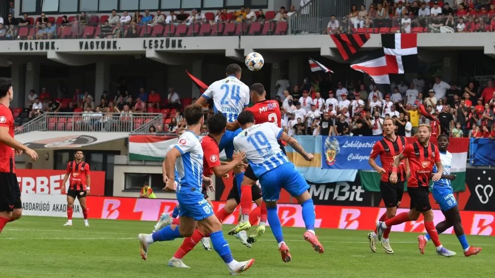 Cine transmite Basaksehir - Universitatea Craiova la TV pe 21.08.2025 de ora 20:45, în play-off-ul Conference League?