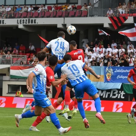 Cine transmite Basaksehir – Universitatea Craiova la TV pe 21.08.2025 de ora 20:45, în play-off-ul Conference League?