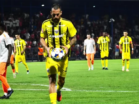 Cine transmite Dinamo – UTA Arad la TV pe 15 august (ora 21:30) în Superliga României?