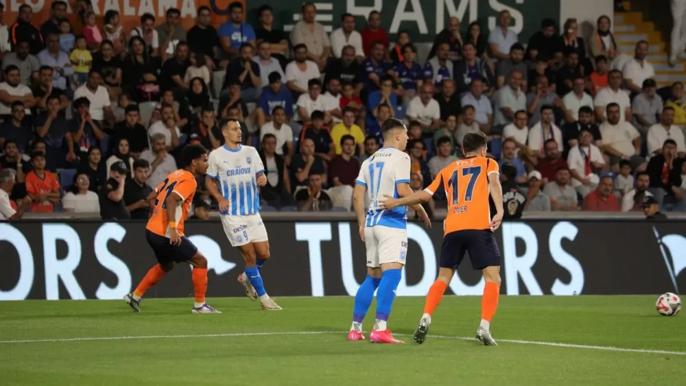 Cote pariuri Universitatea Craiova vs Basaksehir în play-off-ul Conference League - Oltenii aproape de calificare!