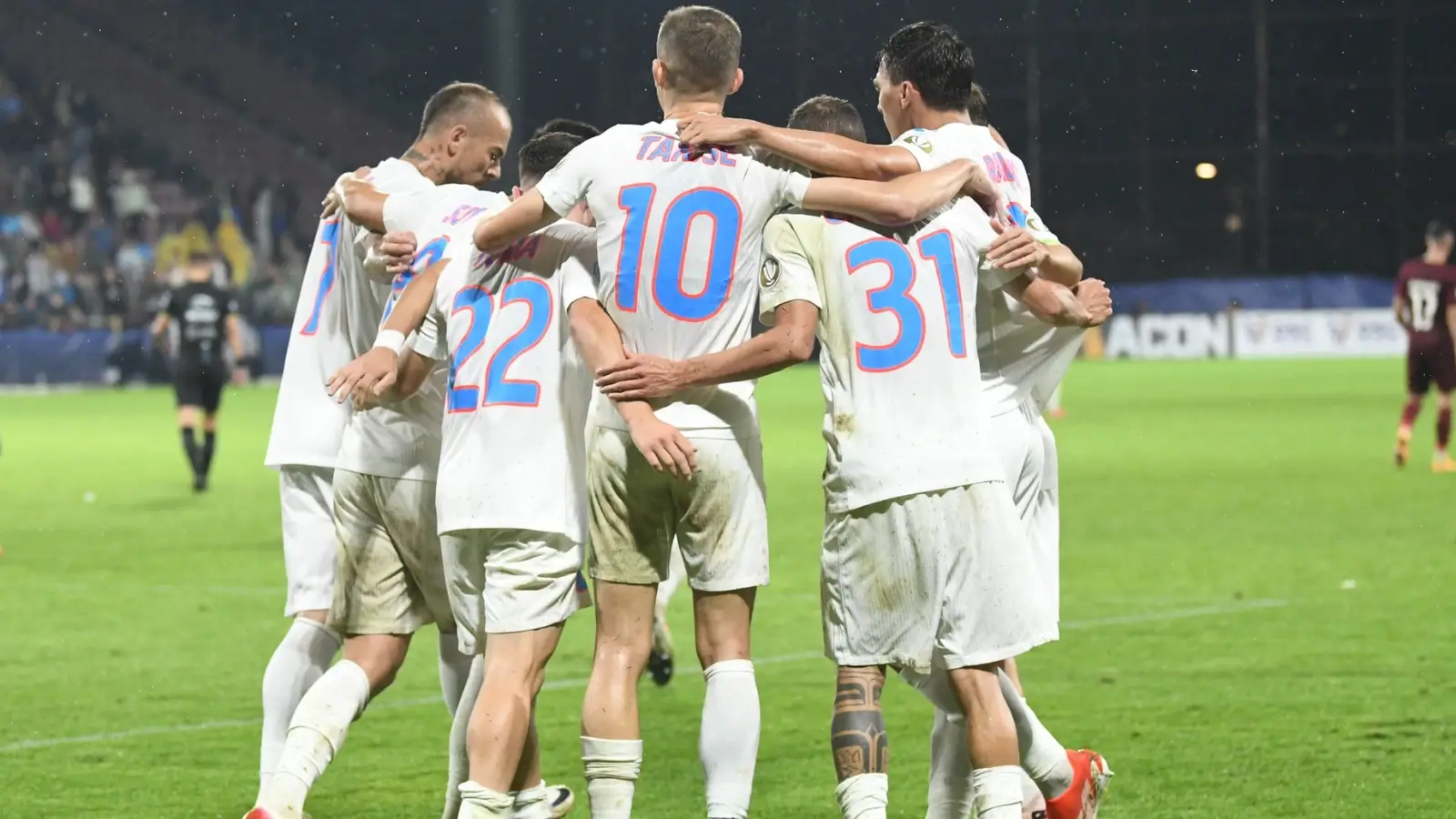 CFR Cluj - FCSB Fruntașele sunt pe locuri de baraj