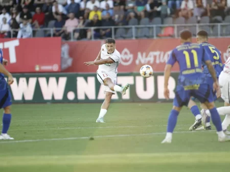 Cota 2 din fotbal la Superbet, 21 septembrie 2025. Mizăm pe Superliga și Premier League
