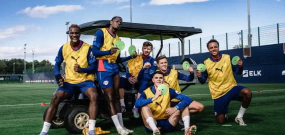 Biletul zilei azi din fotbal 20.09.2025 – Pariurile speciale ne aduc o cotă de 4.50!