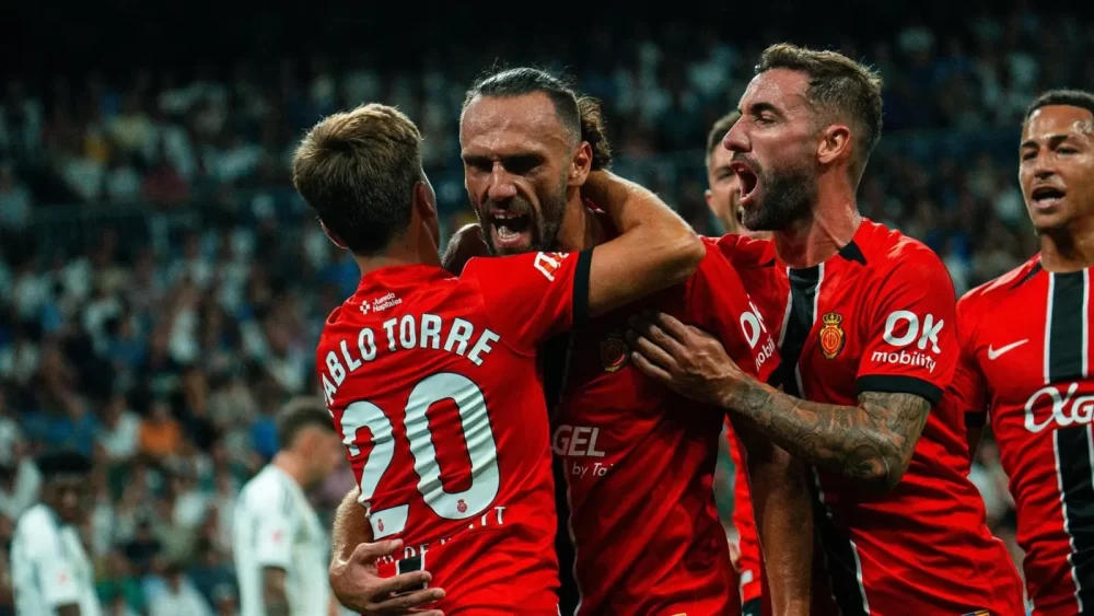 Biletul zilei din fotbal 15.09.2025 - Doi marcatori pentru un câștig de 800 RON!