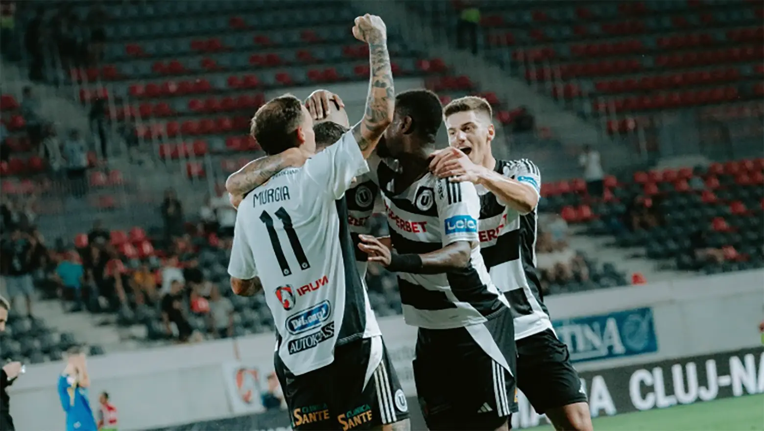 Cine transmite U Cluj - Rapid la TV pe 12.09 - meciul din Superliga programat la ora 21:00?