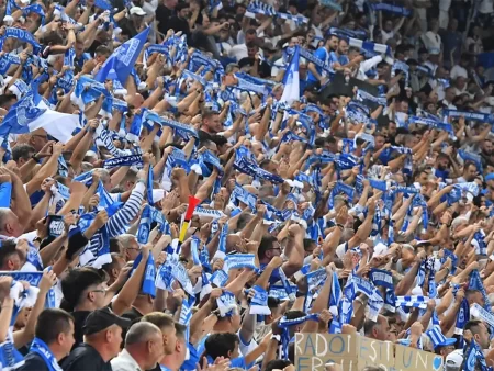 Cine transmite Universitatea Craiova – Dinamo la TV pe 26.09 (ora 21:00), în Superliga României?
