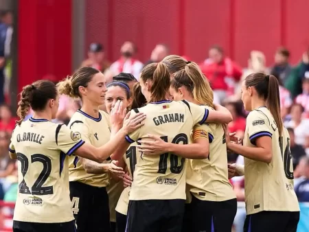 Biletul zilei din fotbal la Superbet, 15 octombrie 2025. Mizăm pe 3 meciuri din fotbalul feminin.