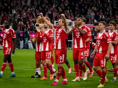 Biletul zilei din fotbal la Superbet, 22.10.2025. Pariem pe goluri și pe gazde în UCL