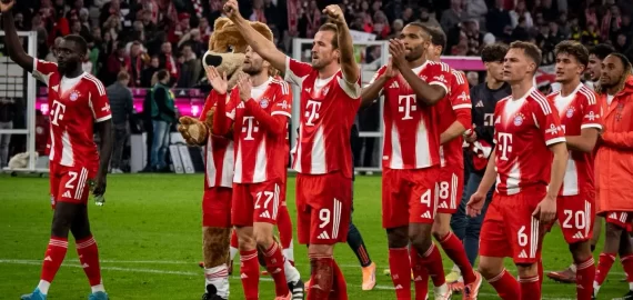 Biletul zilei din fotbal la Superbet, 22.10.2025. Pariem pe goluri și pe gazde în UCL