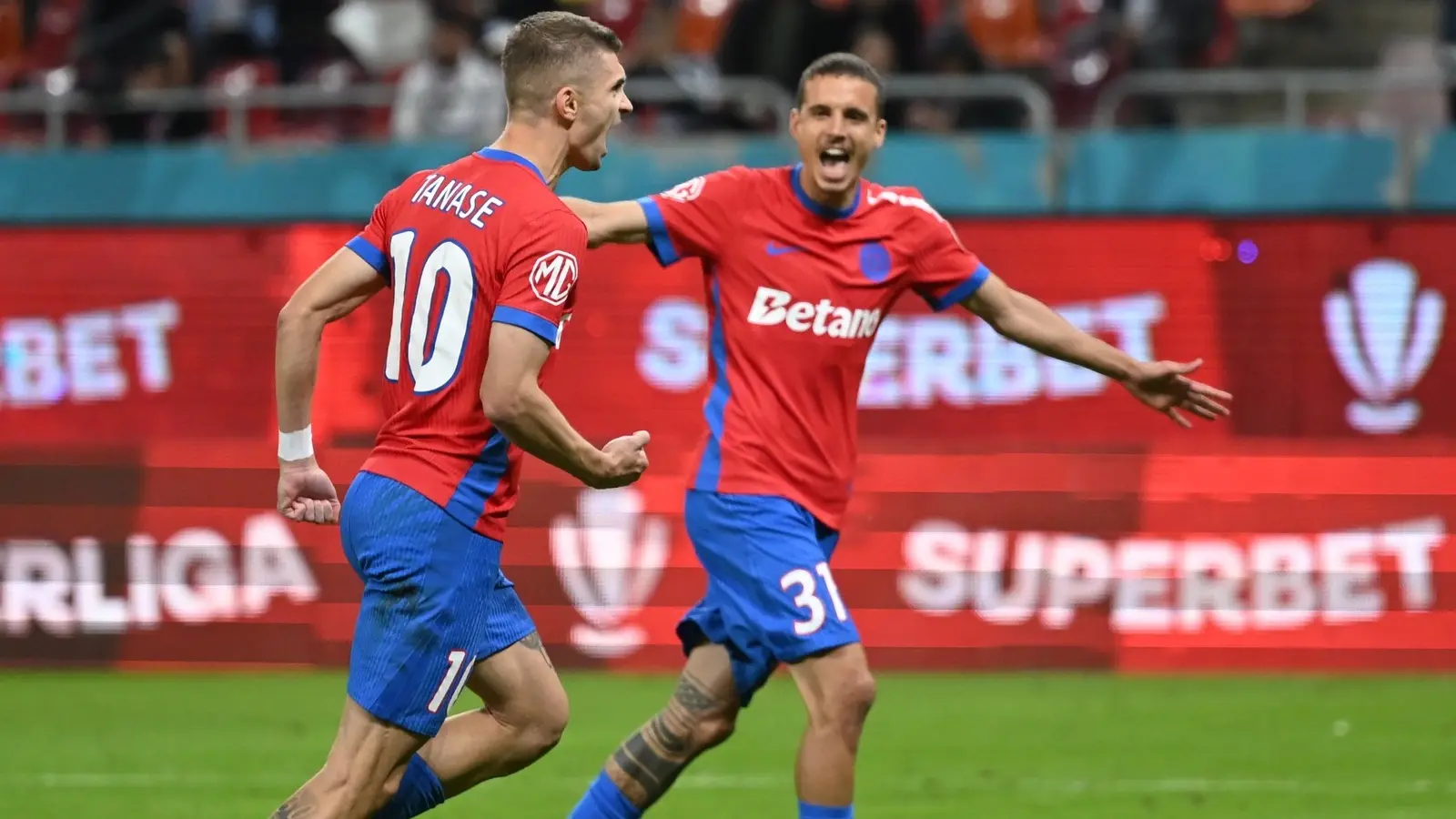 Cine transmite FCSB vs Young Boys la TV