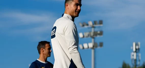 Cota 2 din fotbal 14 octombrie 2025 – Pariem fără risc cu 500 RON bonus la Unibet