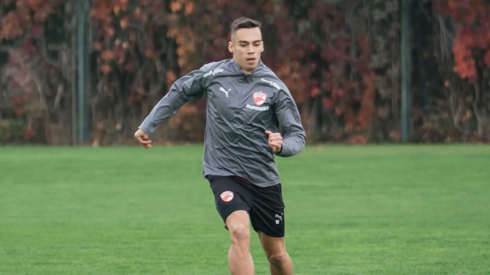 Pariuri speciale pentru derby-ul Dinamo vs Rapid 19 octombrie 2025