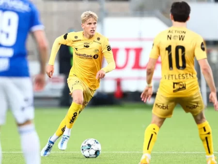 Bilet de weekend din fotbal 1 noiembrie 2025 – Țintim un câștig potențial de 6500 RON!