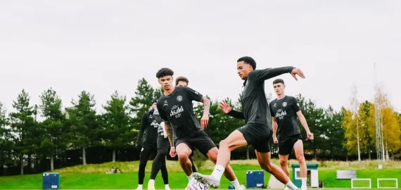 Bilet de weekend la Betano 18.10.2025 – Țintim un câștig potențial de 8100 RON!