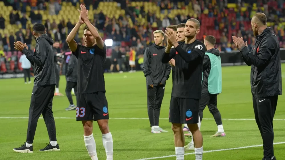 Biletul zilei azi din fotbal 18 octombrie 2025 - 3 marcatori în prim-plan pentru o cotă de 10!