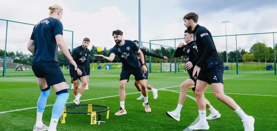 Biletul zilei azi din fotbal 26.10.2025 – 3 pariuri speciale pe jucători pentru o cotă de 6.74