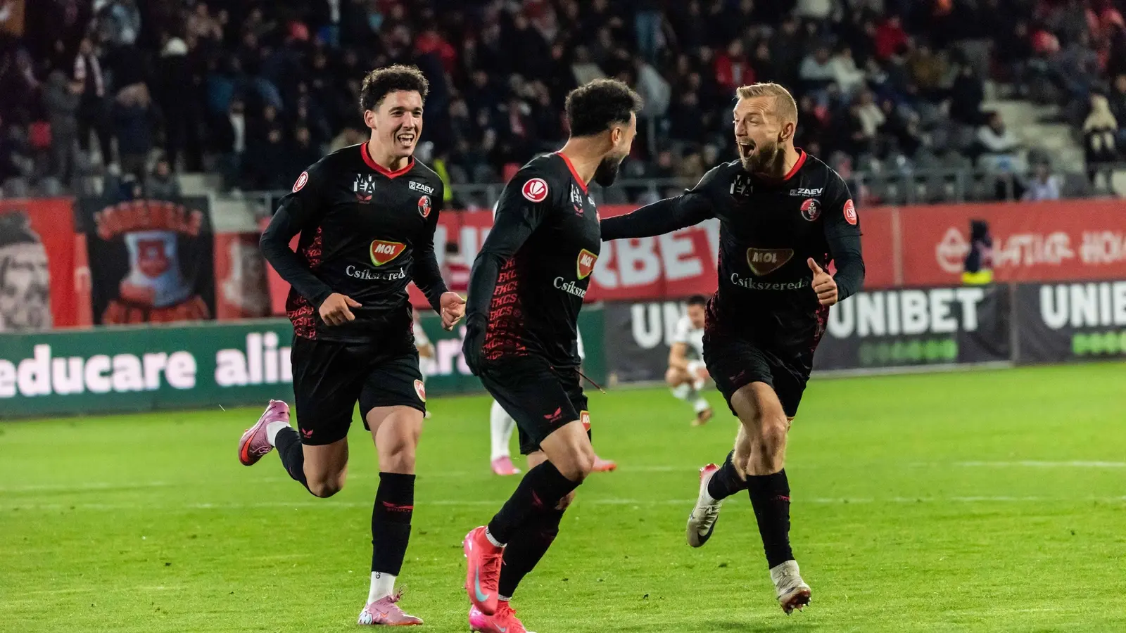 Biletul zilei azi din fotbal la Unibet 24.10.2025 - Meciurile din Superliga în prim-plan