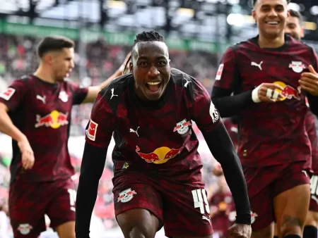 Biletul zilei din fotbal 01.11.2025 – Atacăm o cotă de 15 prin intermediul a 7 Superpariuri