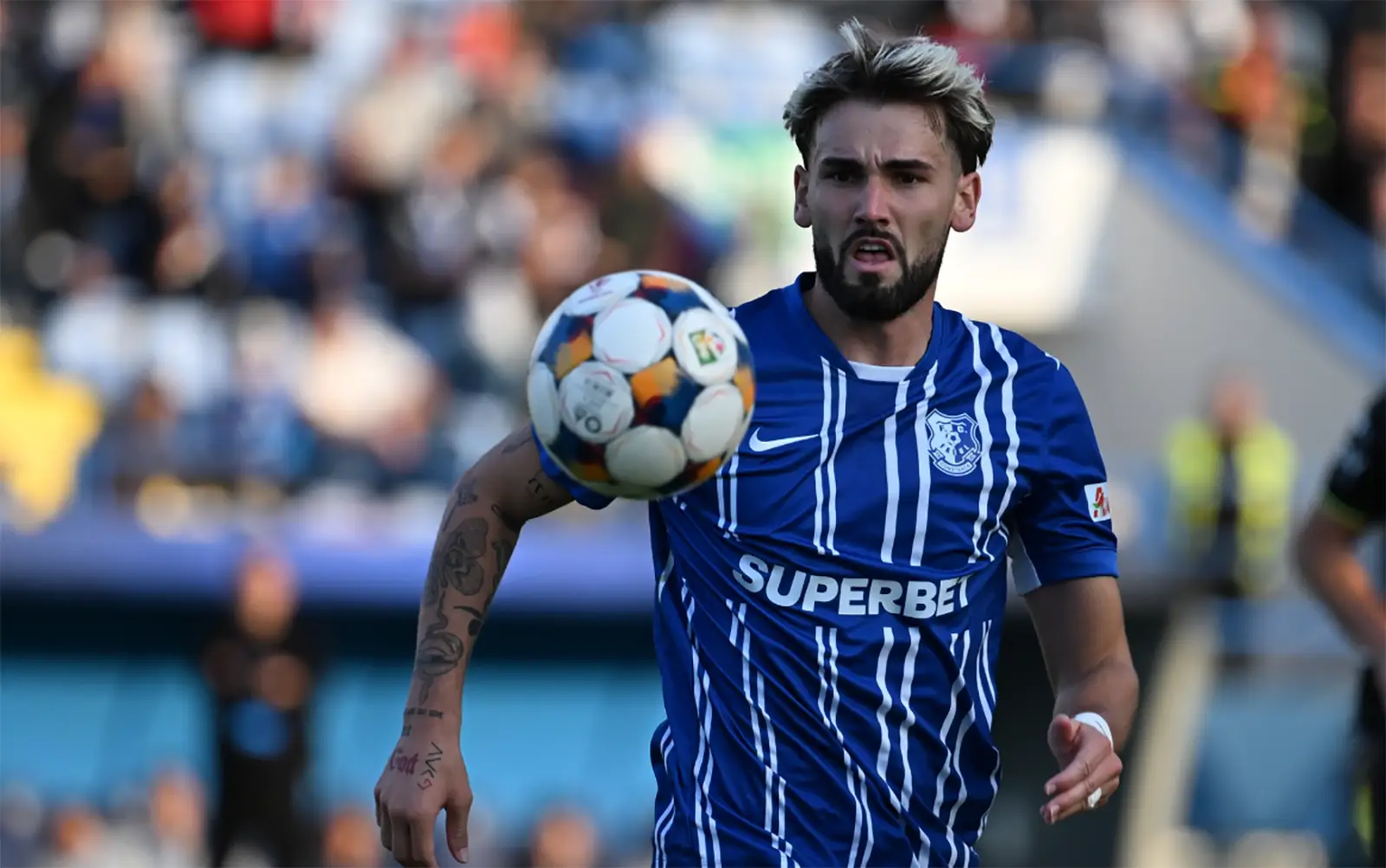 Cota 2 azi 17 octombrie - Farul și Argeș anunță spectacol vineri