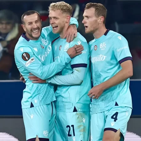 Biletul Zilei din Pariuri Speciale 01.12.2025 – Încercăm o cotă simplă de 5 formată din șuturi și cartonașe