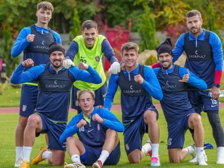 Bilet săptămânal din fotbal 10.11.2025 – Încercăm o cotă de 52 din 10 selecții!