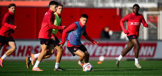 Biletul zilei azi din fotbal 22.11.2025 – Superpariurile ne pot înverzi o cotă de 12